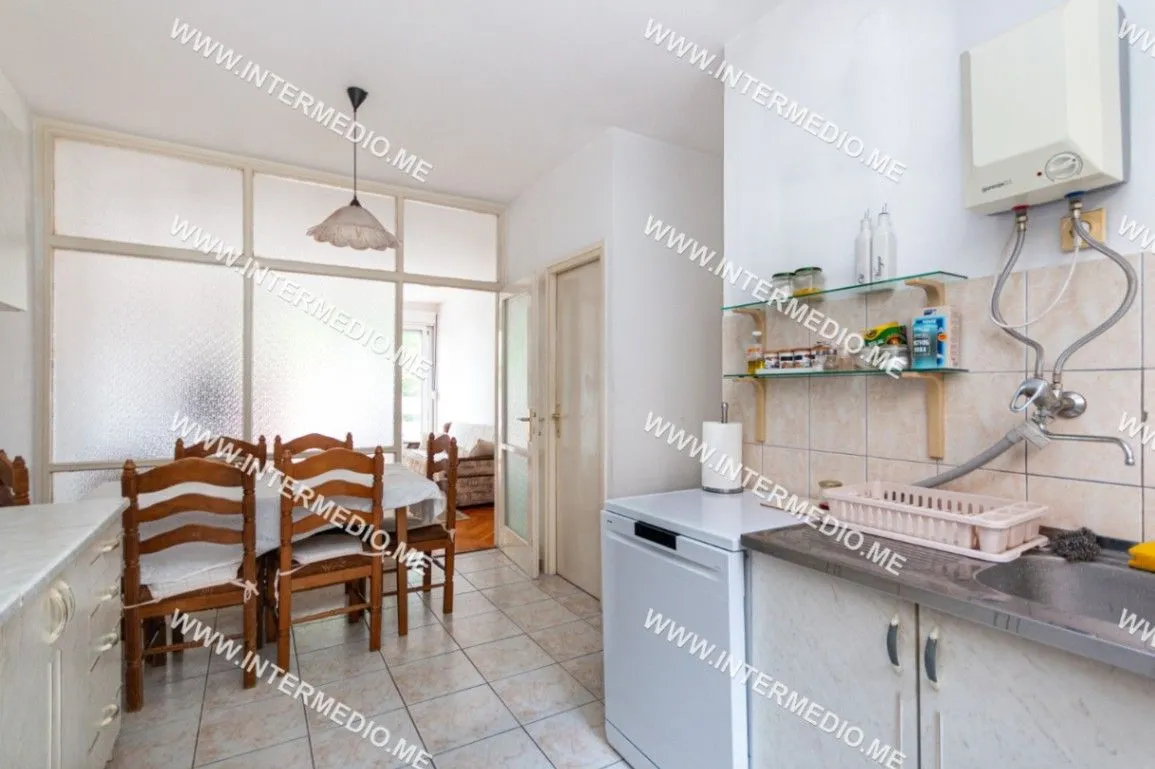 Prodaja, dvosoban stan, 66m², Centar, Herceg Novi