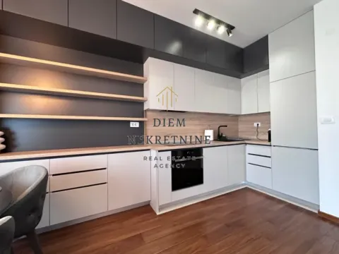 Izdavanje, dvosoban stan, 80m², Master Kvart, Podgorica - image 7