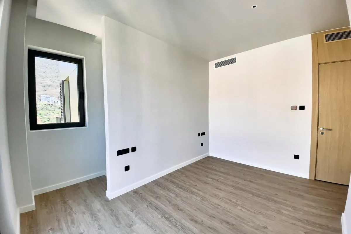 Prodaja, stan, 102m², Tivat, Crna Gora