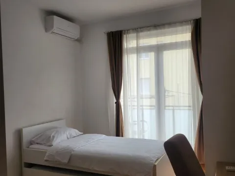 Rent, two bedroom apartment, 66m², Centar, Podgorica - image 4