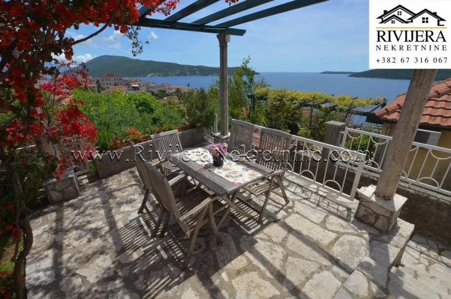 Prodaja, kuća, 90m², Centar, Herceg Novi