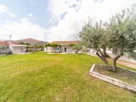 Rent, house, 240m², Donji Kokoti, Podgorica - image 8