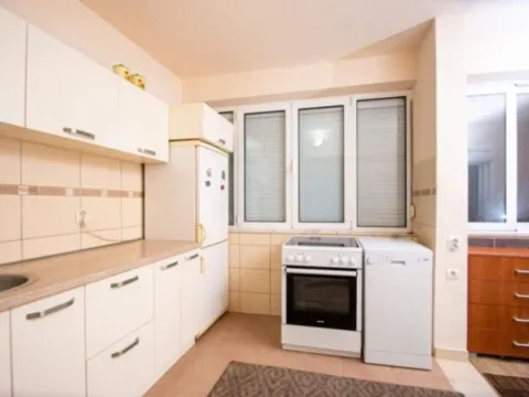Rent, one bedroom apartment, 50m², Velji Vinogradi, Budva - image 7