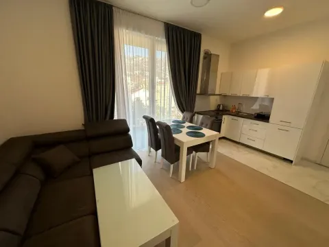 Rent, two bedroom apartment, 54m², Bečići, Budva - image 7