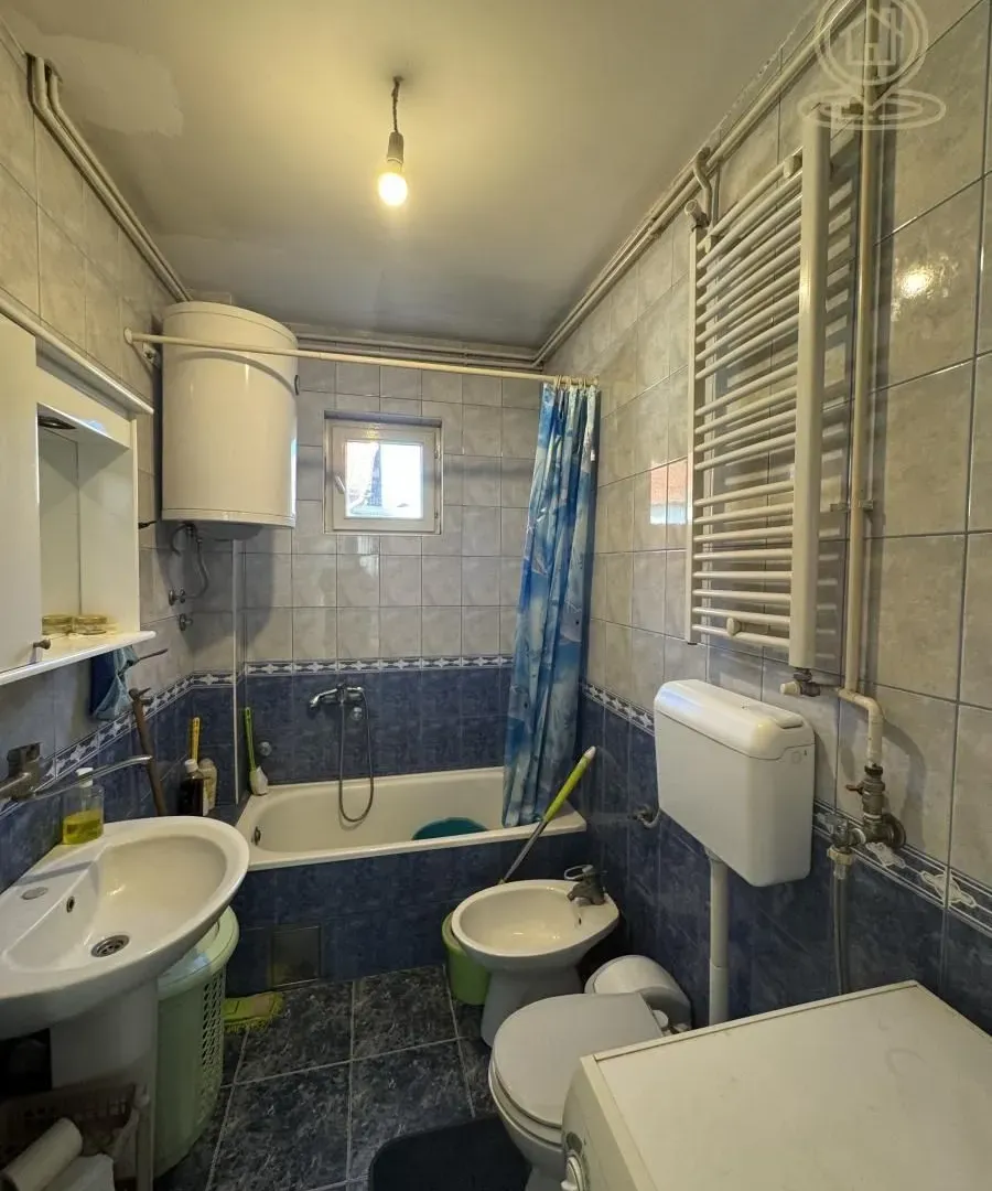 Prodaja, kuća, 200m², Mali Mokri Lug, Zvezdara Sve Podlokacije