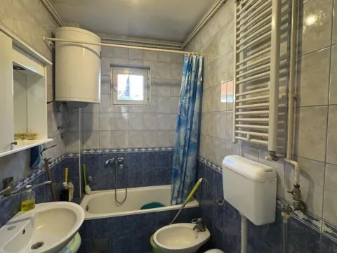 Prodaja, kuća, 200m², Mali Mokri Lug, Zvezdara Sve Podlokacije - image 12