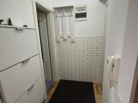 Prodaja, trosoban stan, 67m², Erdoglija, Kragujevac - image 20