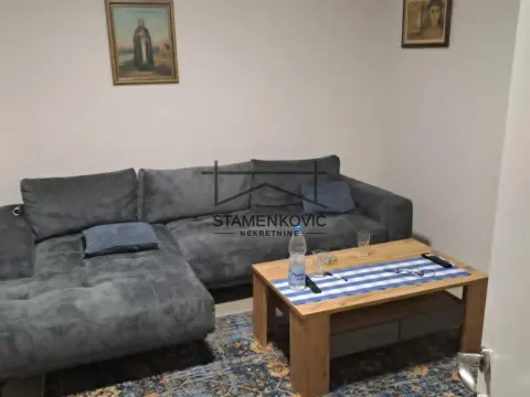 Prodaja, trosoban stan, 500m², Novi Sad Sve Podlokacije, Novi Sad - image 2