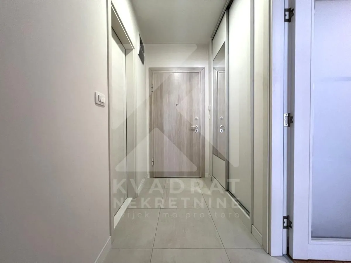Rent, one bedroom apartment, 49m², Central Point, Podgorica