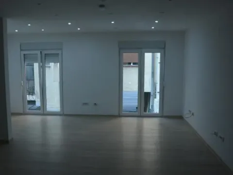 Sale, apartment, 221m², Stari Grad, Beograd - image 1