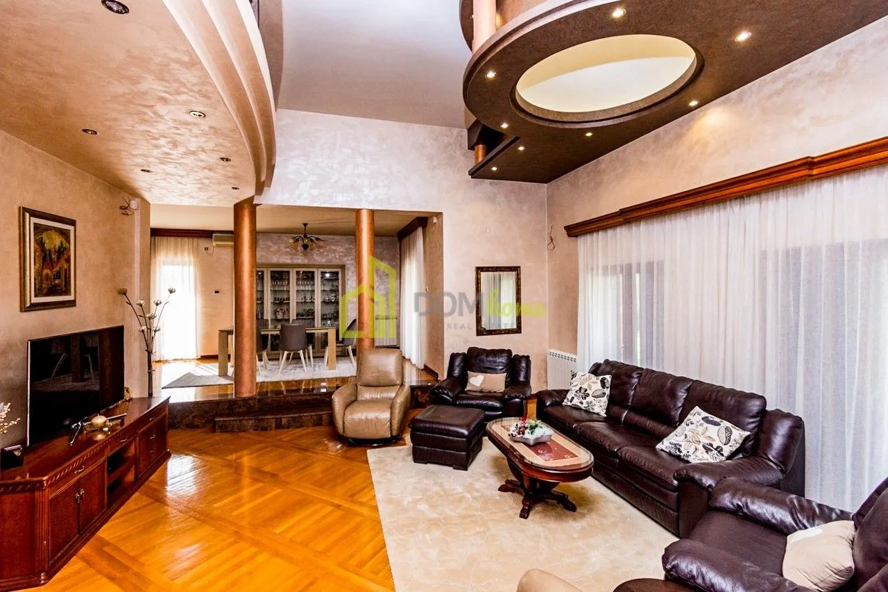 Rent, house, 600m², Zeta, Podgorica