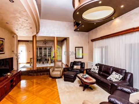 Izdavanje, kuća, 600m², Zeta, Podgorica - image 16