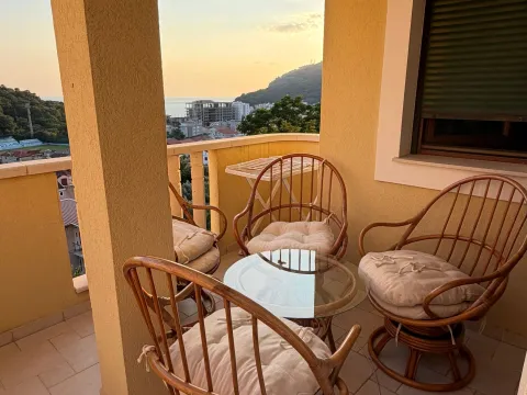 Prodaja, jednosoban stan, 48m², Petrovac, Budva - image 1