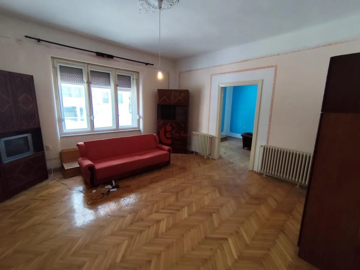 Prodaja, kuća, 488m², Centar, Subotica