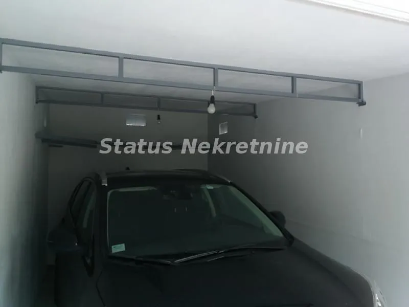 Prodaja, kuća, 459m², Petrovaradin, Novi Sad