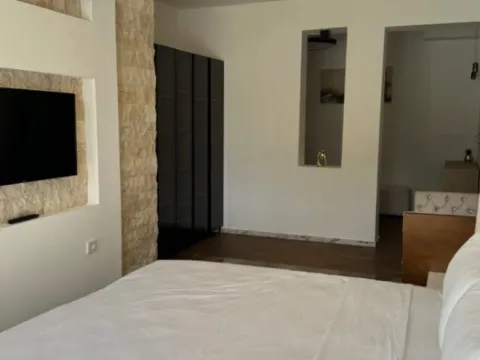 Sale, two bedroom apartment, 87m², Velika Plaža, Ulcinj - image 6