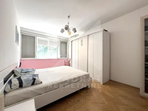 Rent, one bedroom apartment, 30m², Preko Morače, Podgorica - image 5