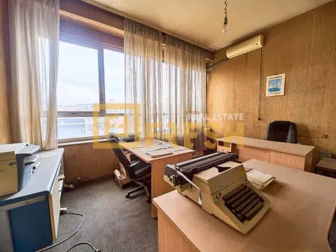 Sale, office space, 54m², Centar, Podgorica - image 5