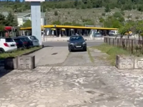 Poslovni prostor in Masline