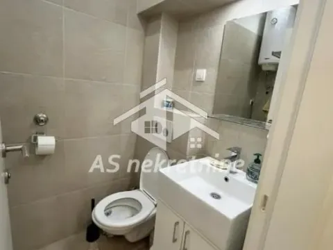 Rent, two bedroom apartment, 33m², Vračar Sve Podlokacije, Beograd - image 9