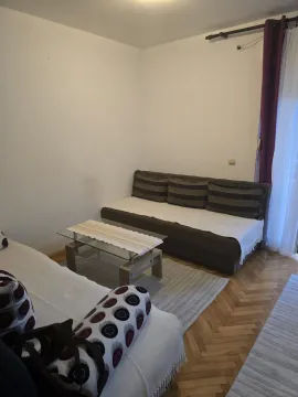 Rent, studio apartment, 27m², Stari Aerodrom, Podgorica - image 8