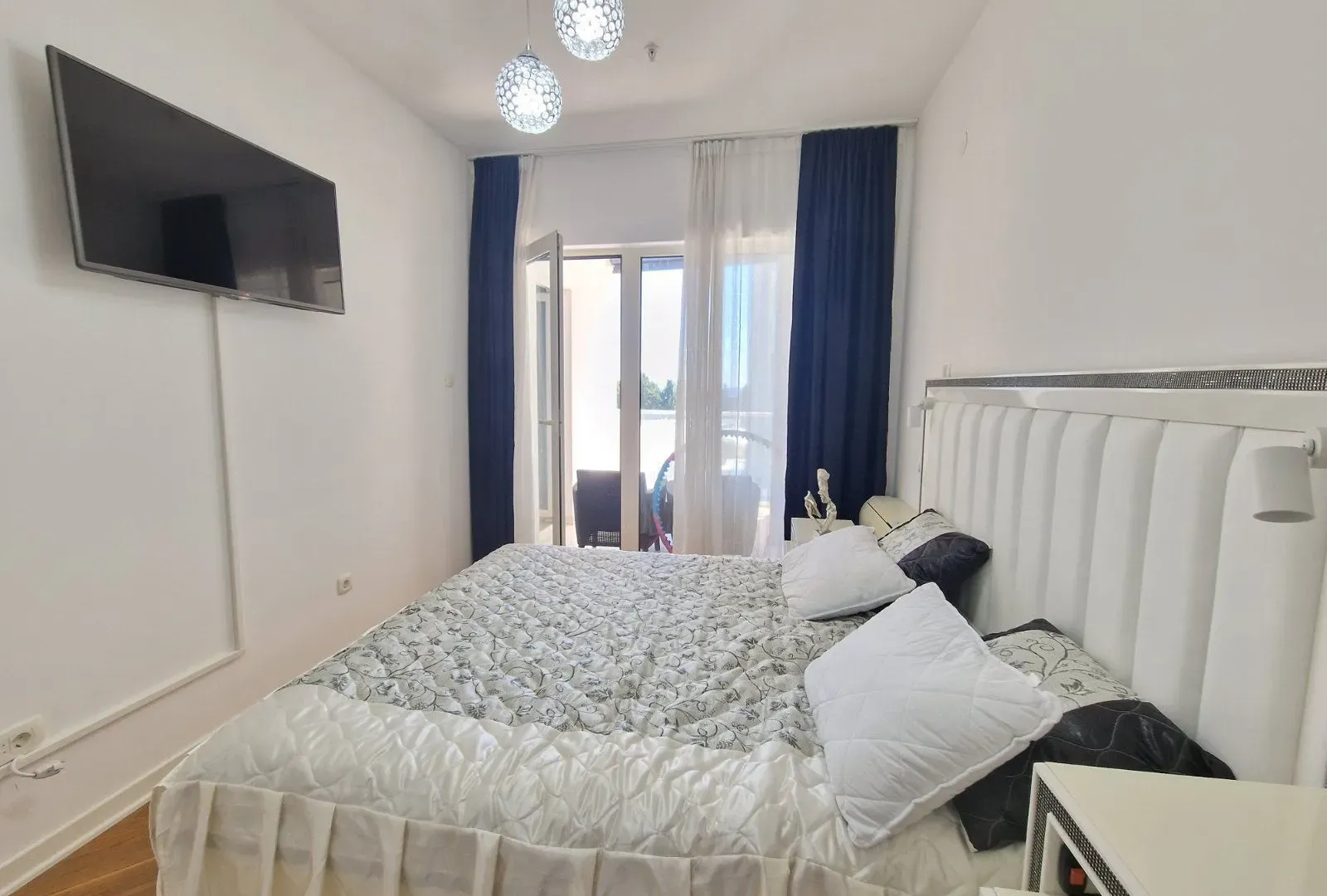 Prodaja, jednosoban stan, 67m², Budva, Crna Gora