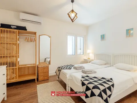 Sale, three bedroom apartment, 103m², Muo, Kotor - image 5