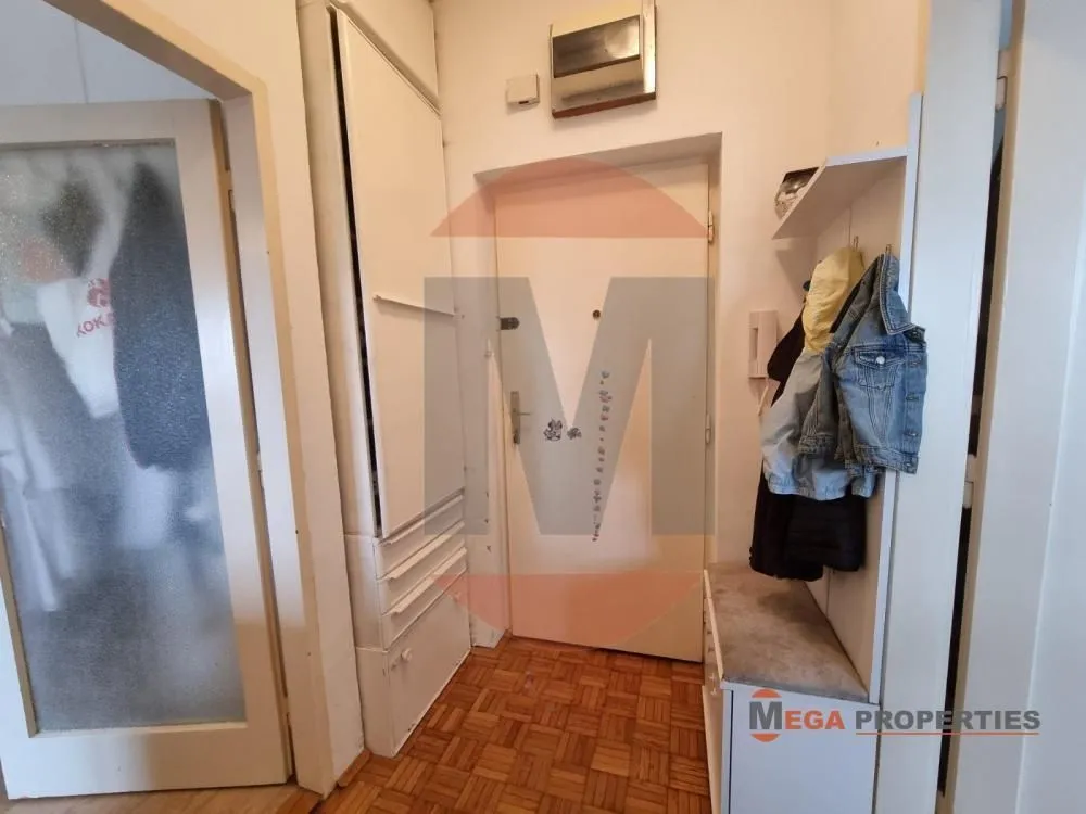 Sale, one bedroom apartment, 33m², Voždovac Sve Podlokacije, Beograd