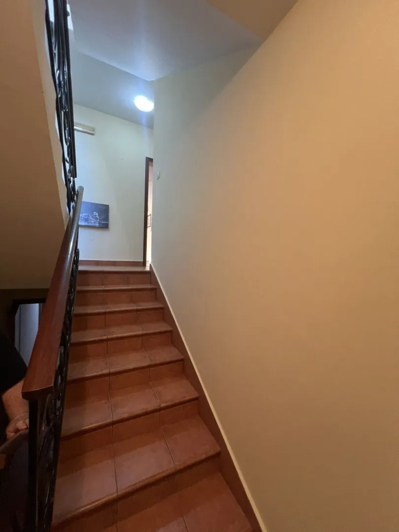 Rent, house, 210m², Pod Goricom, Podgorica