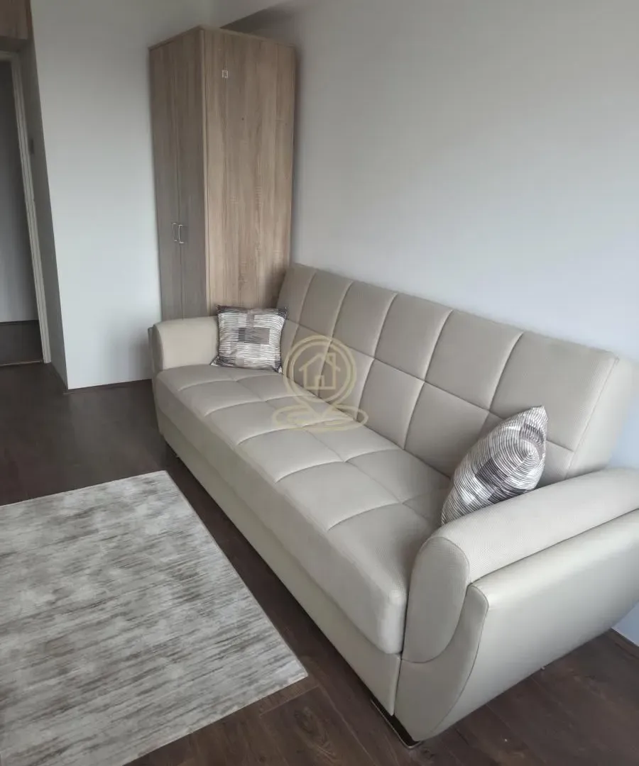 Prodaja, trosoban stan, 70m², Medijana, Niš