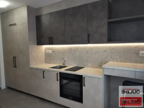 Izdavanje, garsonjera, 20m², Sajmište, Novi Sad - image 4