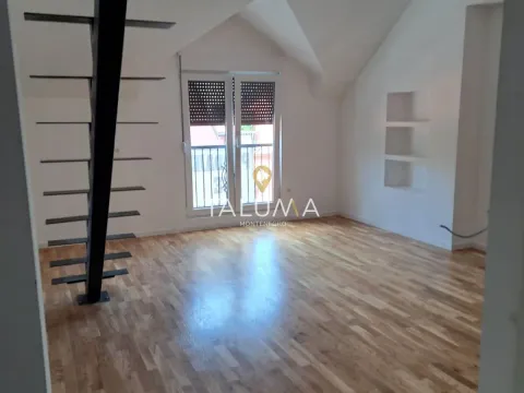 Prodaja, dvosoban stan, 61m2, Centar, Cetinje Prodaja, dvosoban stan, 61m2, Centar, Cetinje