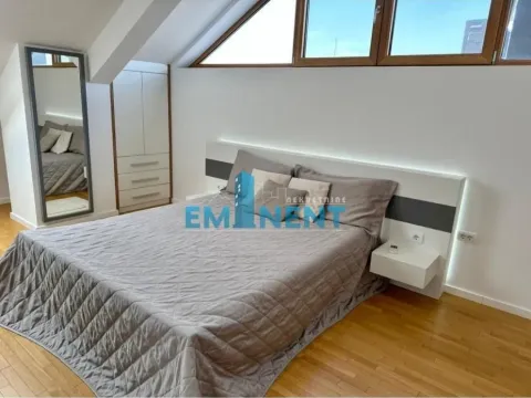 Izdavanje, trosoban stan, 94m², Zemun Sve Podlokacije, Beograd - image 10