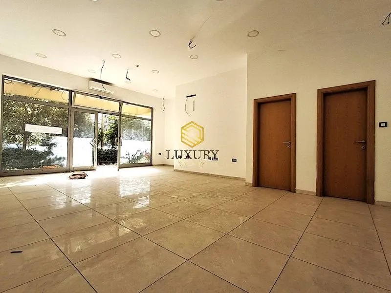 Rent, office space, 118m², Stari Aerodrom, Podgorica