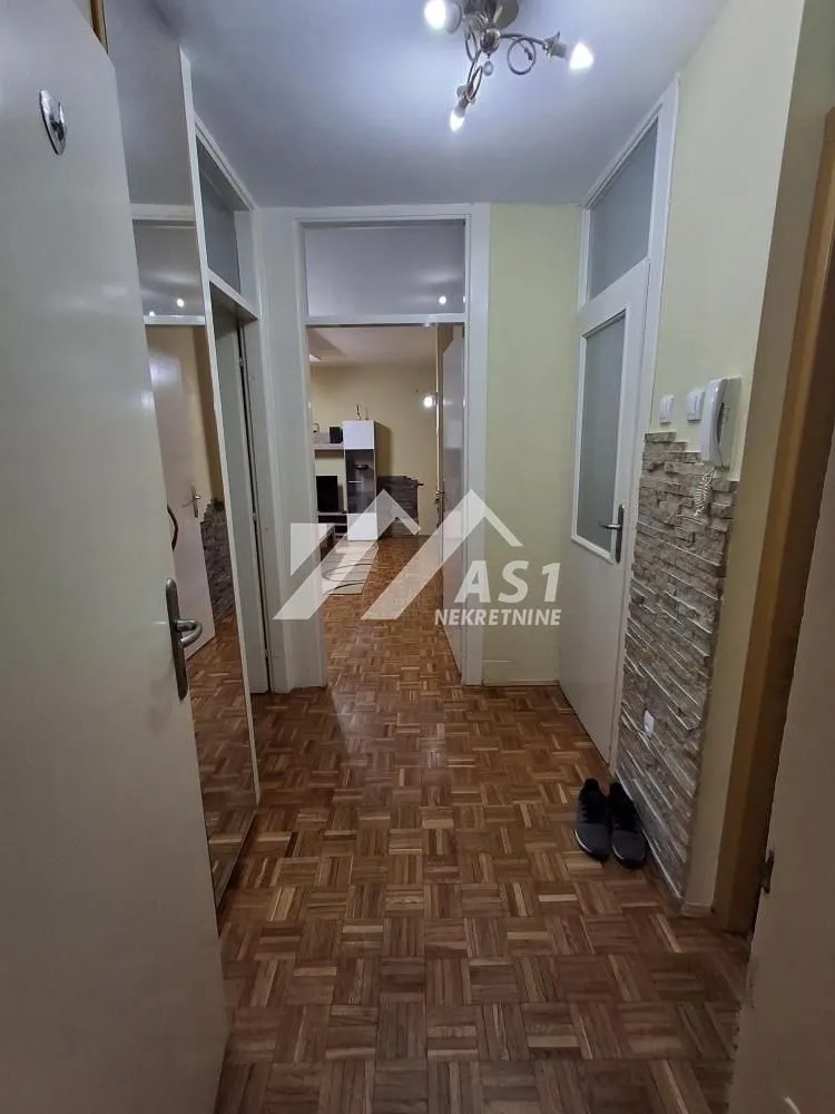 Izdavanje, dvosoban stan, 60m², Novi Sad Sve Podlokacije, Novi Sad