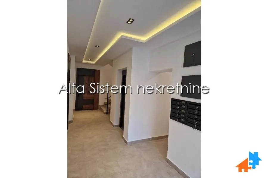 Rent, four bedroom apartment, 144m², Voždovac Sve Podlokacije, Beograd
