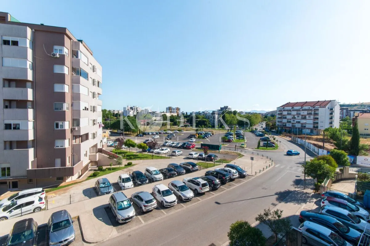 Izdavanje, jednosoban stan, 43m², Ljubović, Podgorica