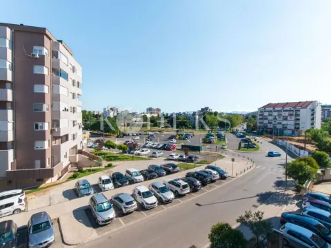 Izdavanje, jednosoban stan, 43m², Ljubović, Podgorica - image 10