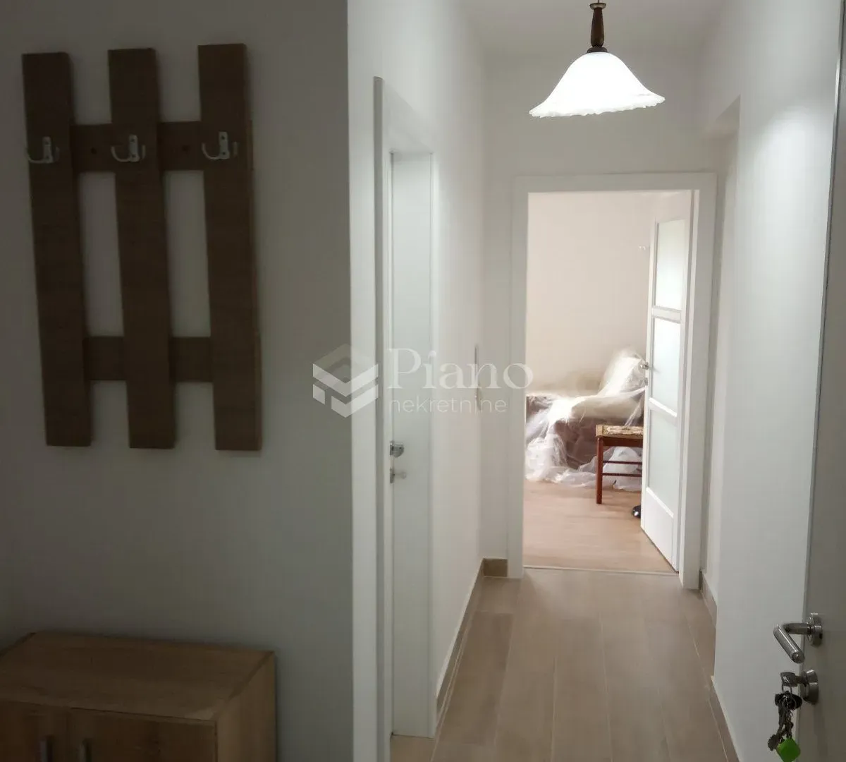 Rent, one bedroom apartment, 38m², Stari Aerodrom, Podgorica