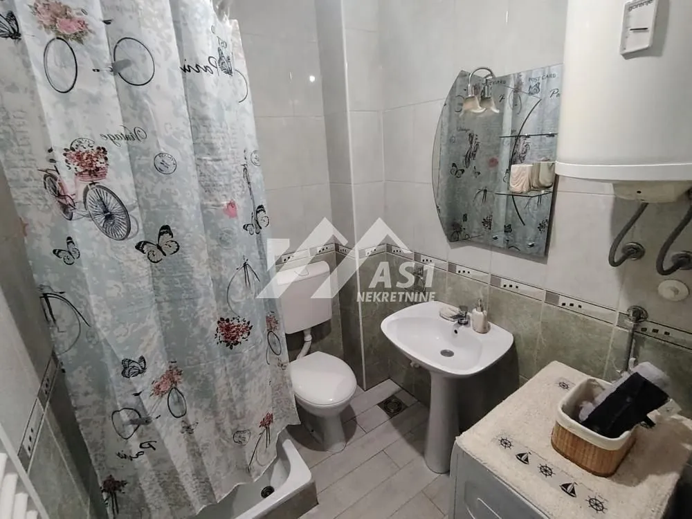 Rent, one bedroom apartment, 42m², Salajka, Novi Sad Sve Podlokacije