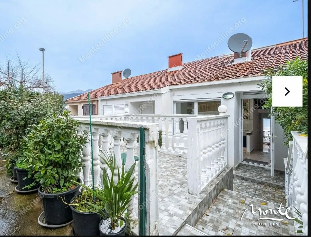Prodaja, jednosoban stan, 55m², Krašići, Tivat