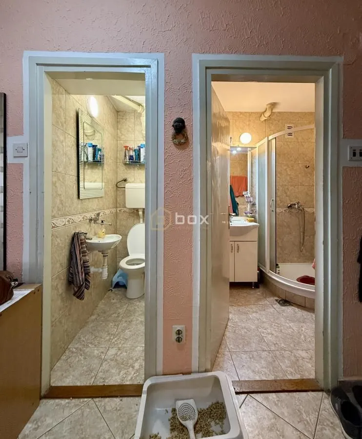 Prodaja, trosoban stan, 75m², Gradska Bolnica, Niš
