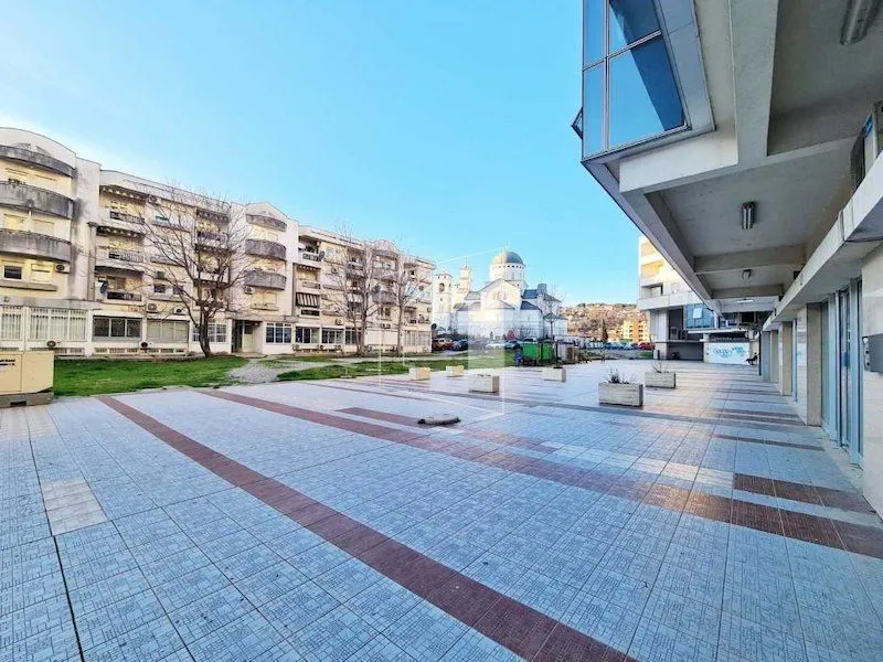 Rent, office space, 13m², Preko Morače, Podgorica