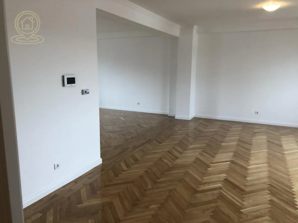 Rent, four bedroom apartment, 144m², Neimar, Vračar Sve Podlokacije