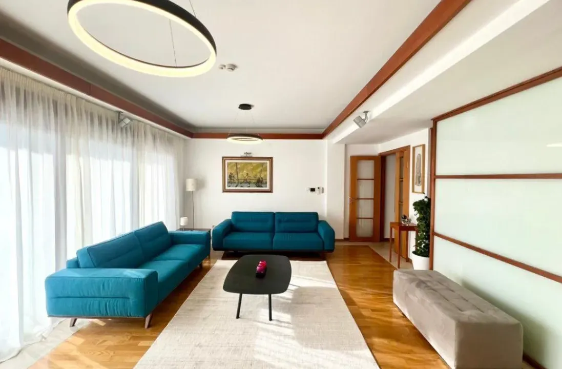 Izdavanje, dvosoban stan, 154m², Gorica C, Podgorica