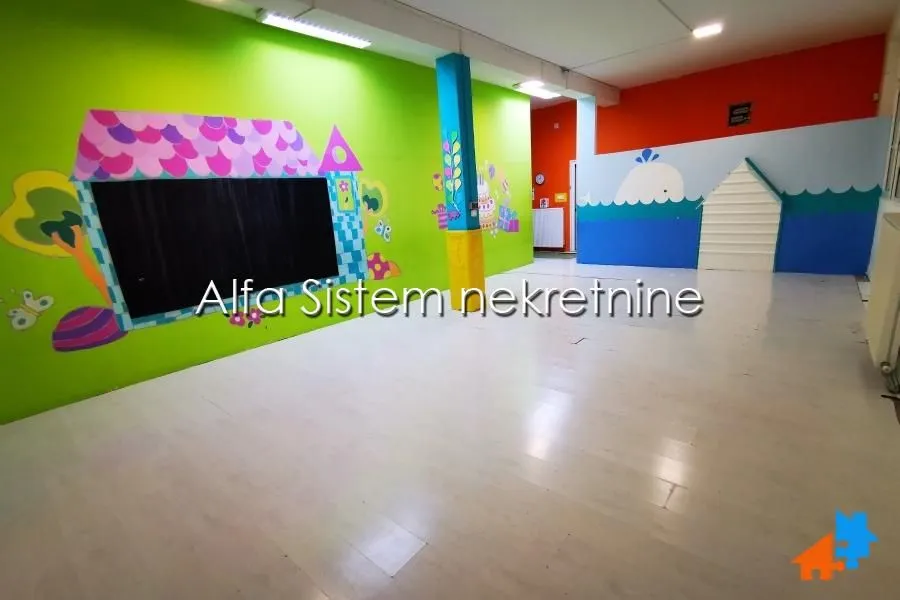 Rent, house, 520m², Voždovac Sve Podlokacije, Beograd