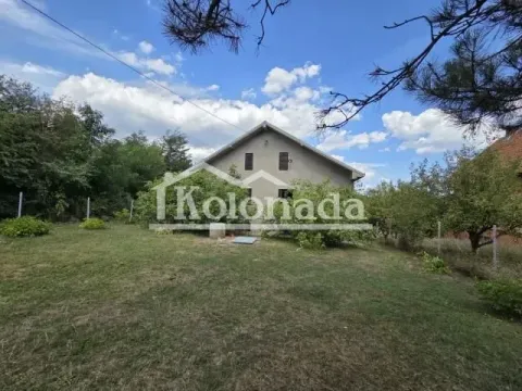 Prodaja, kuća, 231m², Parcani, Sopot - image 3