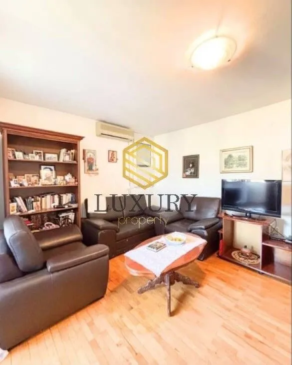 Sale, two bedroom apartment, 77m², Blok 5, Podgorica