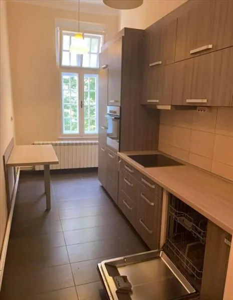 Rent, office space, 120m², Stari Grad, Beograd