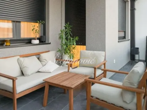 Prodaja, četvorosoban stan, 126m², Grbavica, Novi Sad Sve Podlokacije - image 8